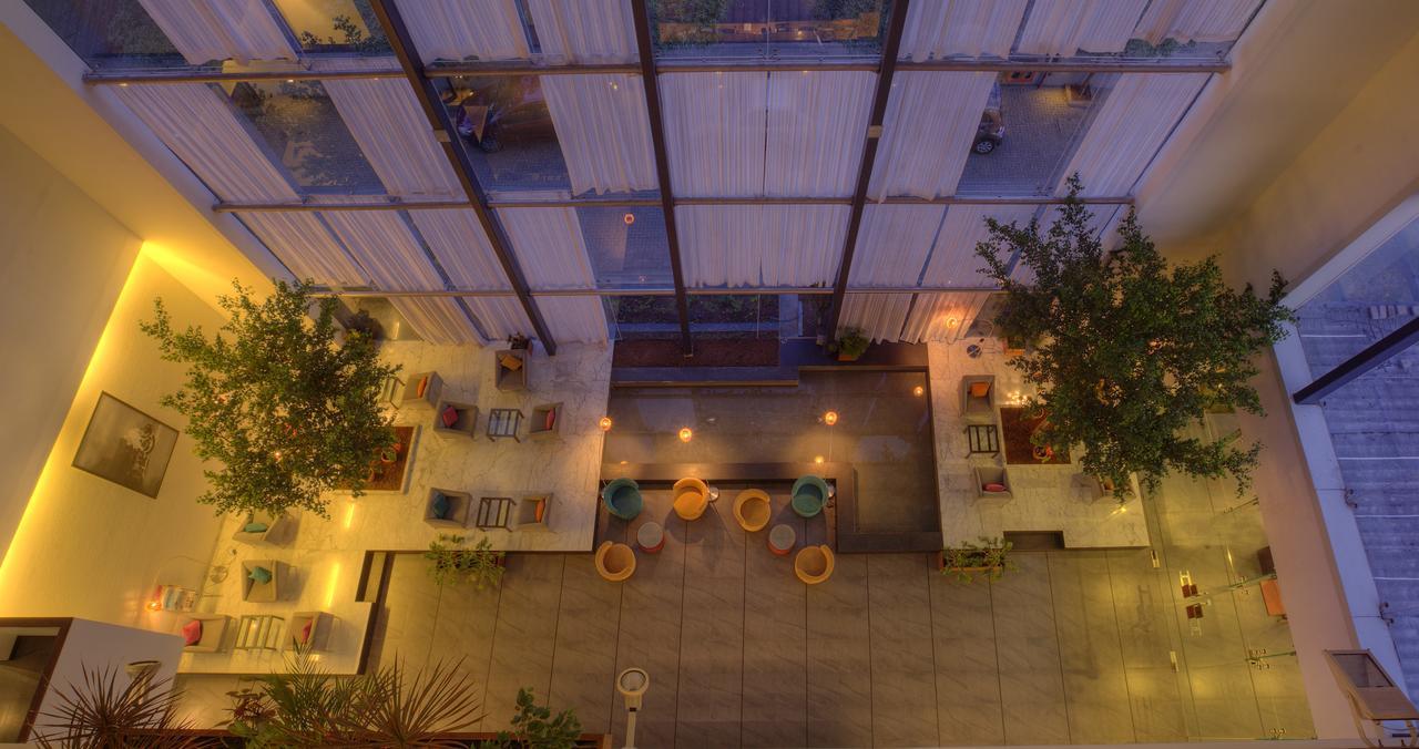 Hotel Parc Estique Pune Bagian luar foto