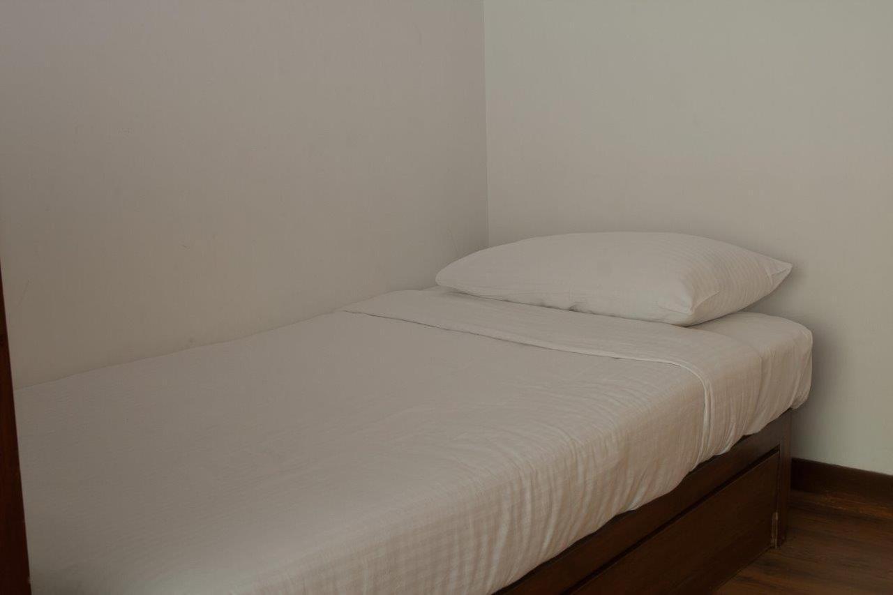 Hotel Parc Estique Pune Bagian luar foto